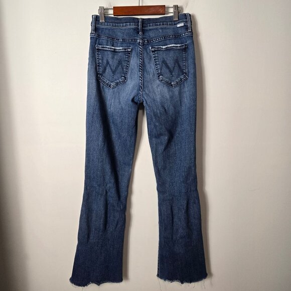 MOTHER Size 26 The Weekend Fray Hem Flare Jeans in Groovin Wash Women's - Picture 9 of 15